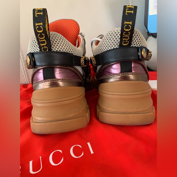 Gucci Flashtrek Sneakers - Picture 6 of 9